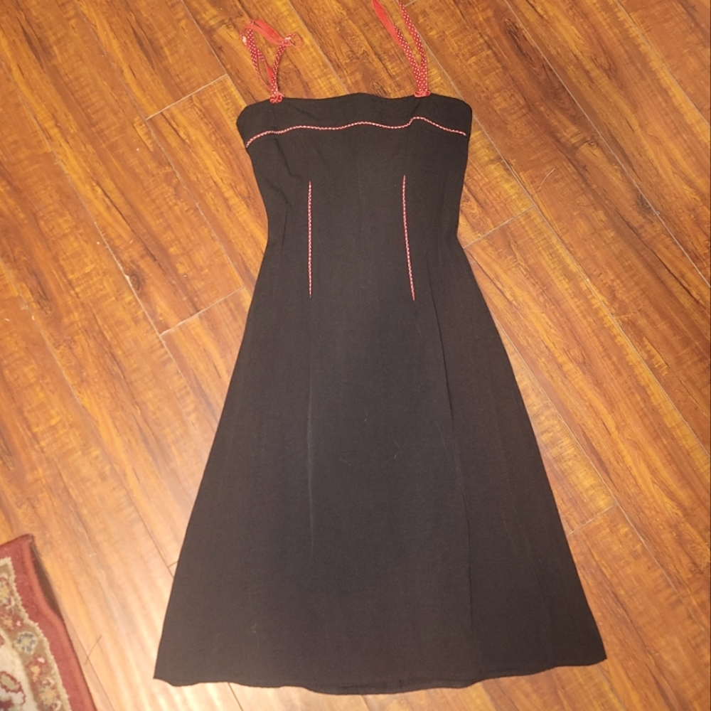 Cute black dress